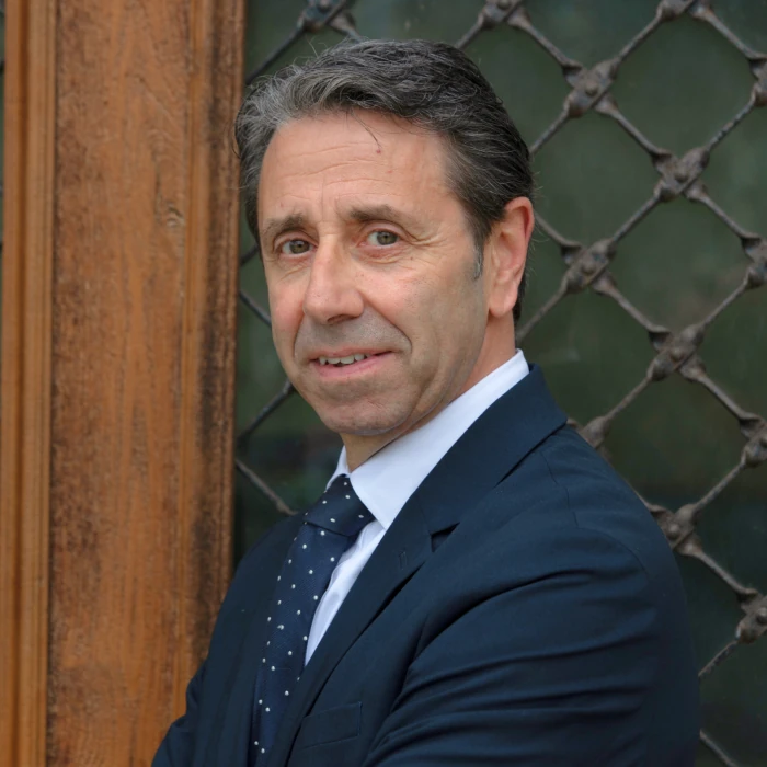 Caruncho y Tome Abogados Carlos